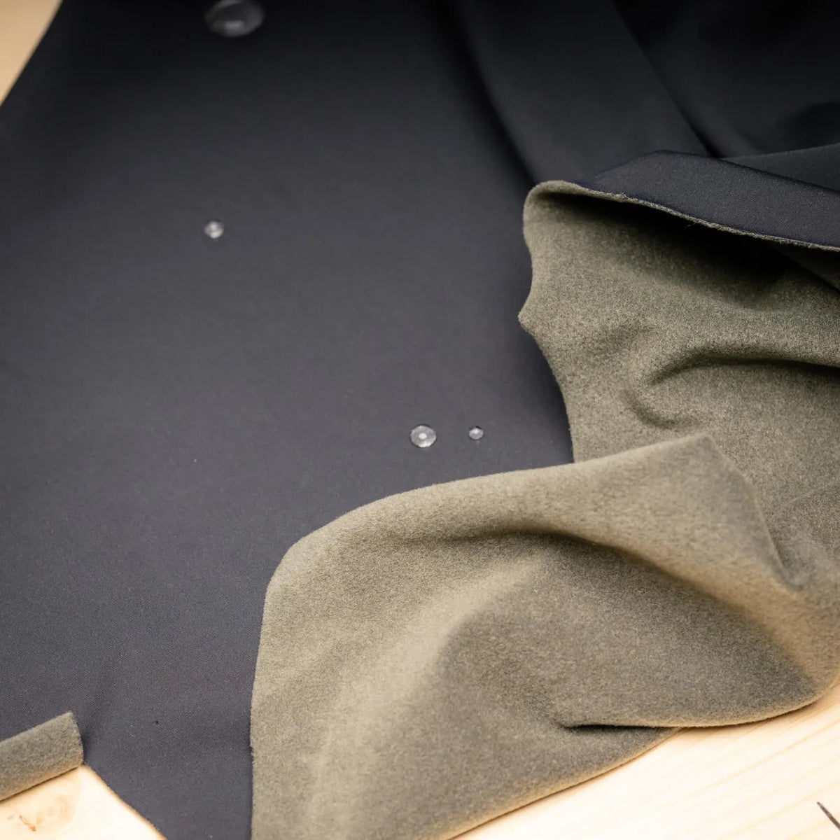 Carvico ARTICA technical stretch fabric – image 10