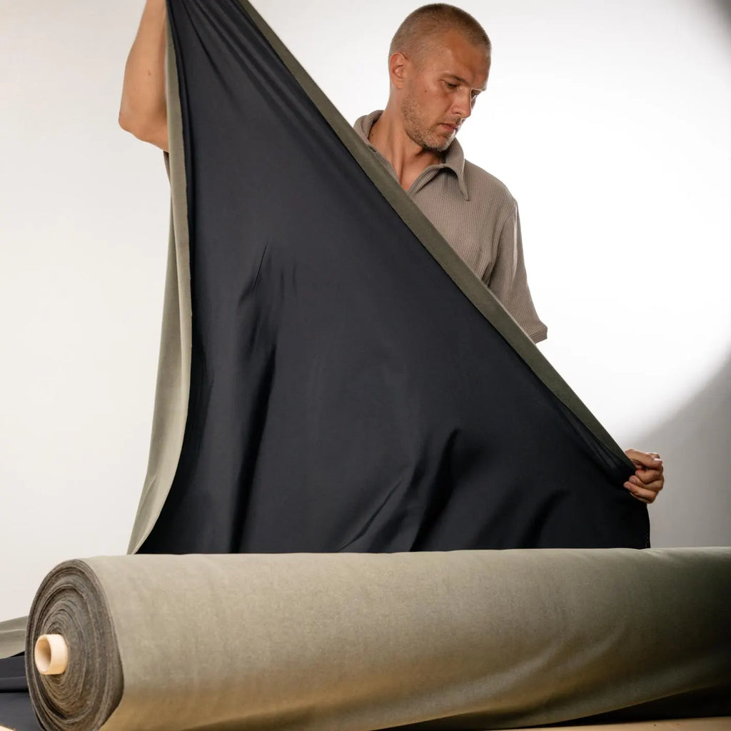 Carvico ARTICA technical stretch fabric – image 7